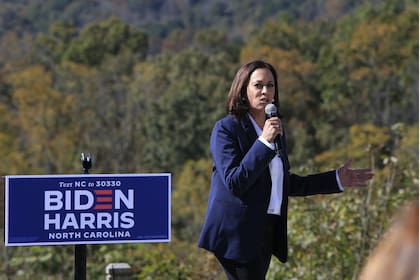 Kamala Harris estuvo esta semana en Carolina del Norte, un estado pendular