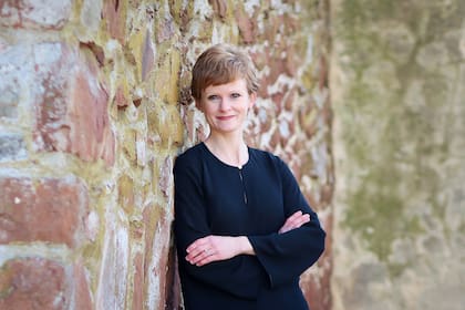 Karen Cleveland, la autora de Toda la verdad