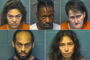 Karen Gonzales, Kenneth Nelson, Sarah Hayes, Steven Hill y Thalia Gibson secuestraron a una joven de 15 años en un juego de los Dallas Mavericks