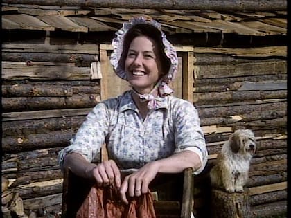 Karen Grassle como Caroline o "Ma" en la ficción