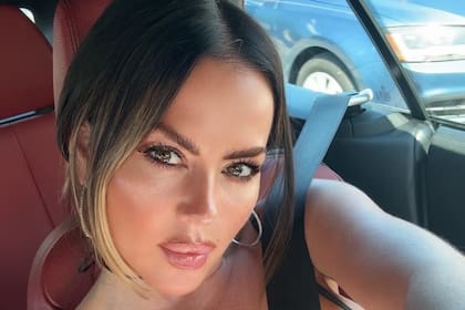 Karina Jelinek aseguró que perdió el control de su cuenta de X tras caer en una estafa (Foto: Instagram @karijelinek)