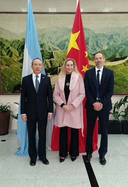 Karina Milei en la embajada de China en Buenos Aires