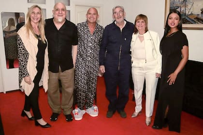 Karina Milei y Patricia Bullrich saludaron a los protagonistas de ¿Qué Somos?