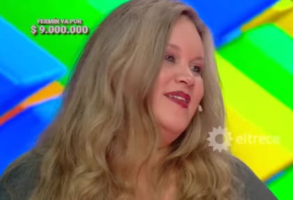 Karina vive en Villa Luzuriaga y sorprendió a Guido Kaczka con su historia (Foto: Captura eltrece)
