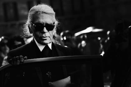 Karl Lagerfeld, el icónico modisto a los 85 años