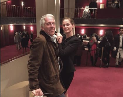 Karyna Shuliak y Jeffrey Epstein