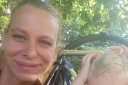 Katalin Erzsebet Bradacs está acusada de matar a su hijo de dos años a puñaladas luego de llevárselo desde Hungría a Italia