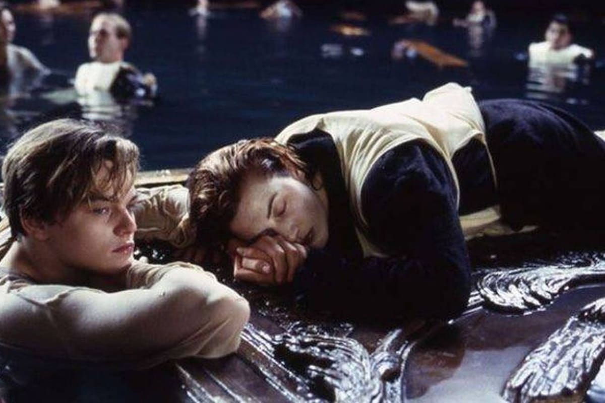 Kate Winslet y Leonardo DiCaprio en "Titanic" de 1997