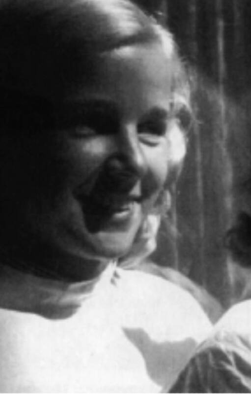 Käthe Heusermann era la asistente del dentista de Adolf Hitler y fue quien identificó la dentadura del dictador alemán luego de su suicidio