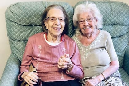 Kathleen Saville y Olive Woodward tienen 89 años y son las estrellas del lugar