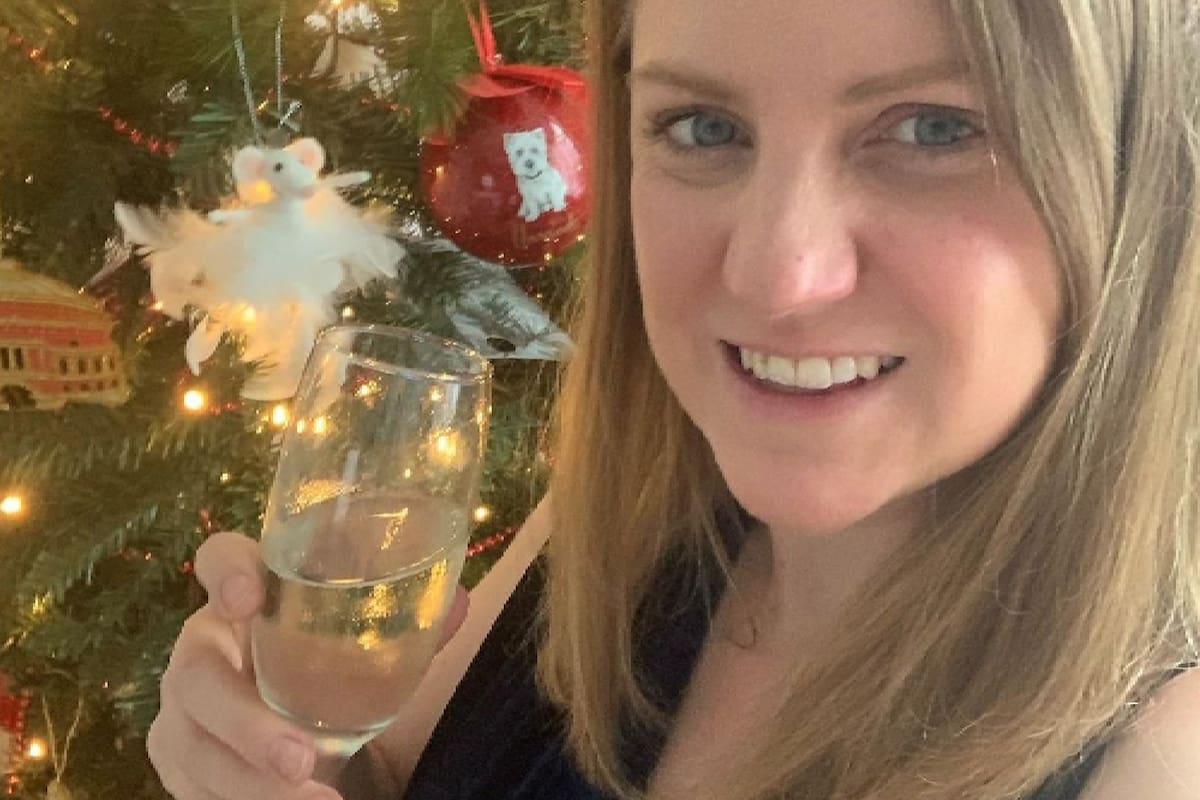 Kathryn Lord, de 36 años, es niñera de clientes de alto nivel y contó en las redes detalles de su trabajo, con pro y contras