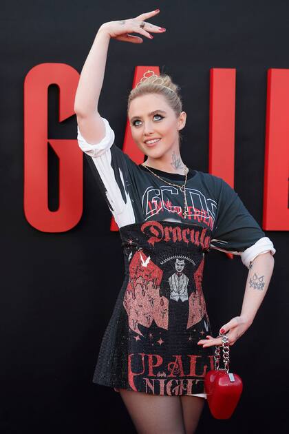 Kathryn Newton interpreta a Sammy en el film Abigail, un personaje inspirado en el mundo de Drácula. Esta producción está dirigida por la dupla Matt Bettinelli-Olpin y Tyler Gillett
