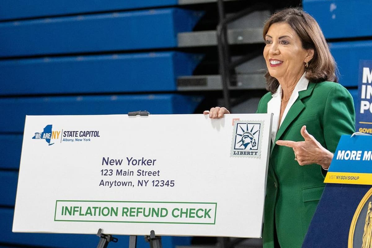Kathy Hochul explicó que la medida fue tomada para ayudar a los neoyorquinos por la inflación (Facebook/Governor Kathy Hochul)
