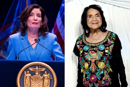 Kathy Hochul homenajeó a Dolores Huerta tras la muerte de la líder sindical