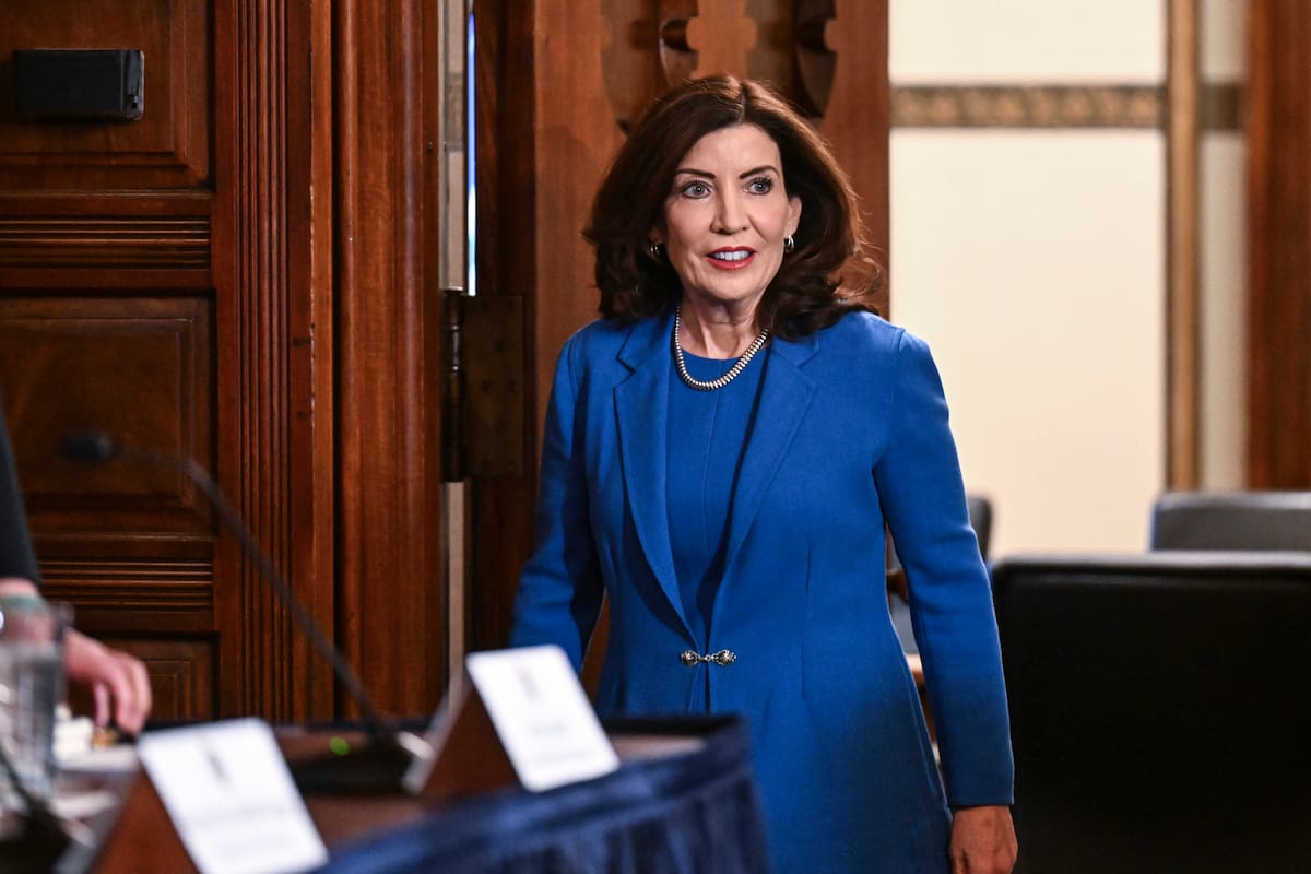 Kathy Hochul se mostró en contra de los aumentos en los aranceles por parte de Donald Trump