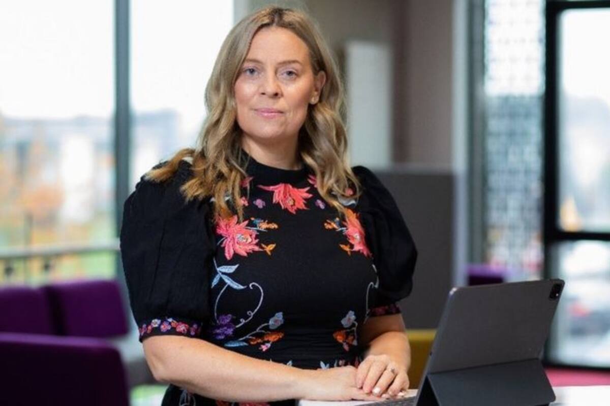 Katriona O'Sullivan publicó en mayo el libro "Poor" (Pobre), editado por Penguin Libros