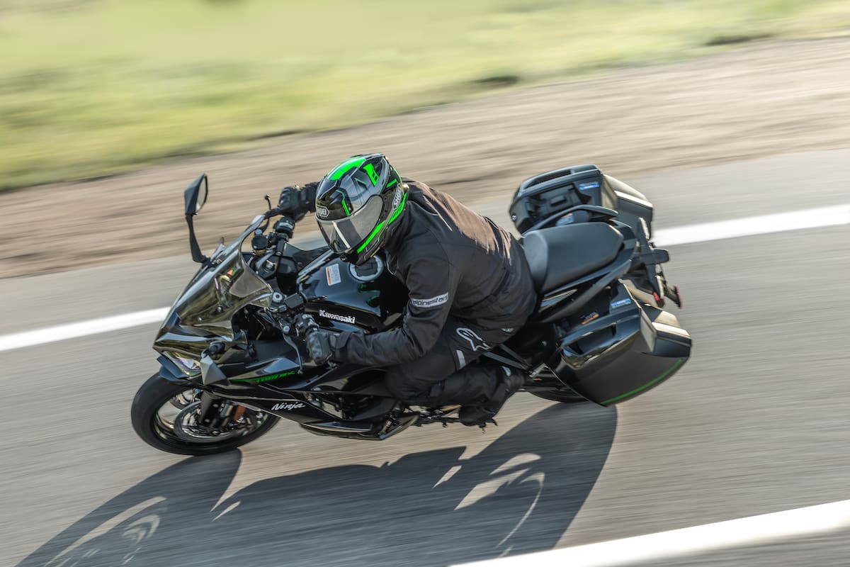 Kawasaki renovó el modelo Ninja, con más de cuarenta años de trayectoria