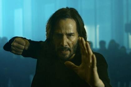 Keanu Reeves como Neo, en una de las escenas de la nueva película