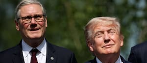 Trump aseguró que Starmer renunciará como primer ministro del Reino Unido
