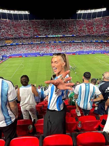 Kelci Rose es futbolista profesional, se desempeña como lateral derecha en el equipo femenino de Bournemouth