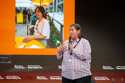 Kelly Larson dirige el equipo de salud pública de Bloomberg Philanthropies