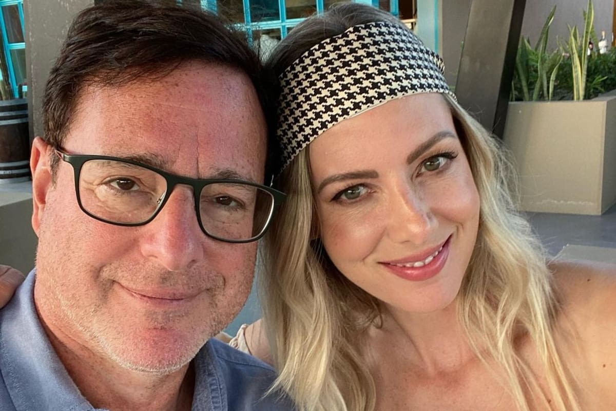 Kelly Rizzo, esposa de Bob Saget, le dedicó unas palabras en Instagram (Crédito: Instagram/@eattravelrock)
