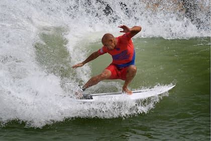 Kelly Slater, leyenda del surf y dueño del Ranch con las olas artificiales