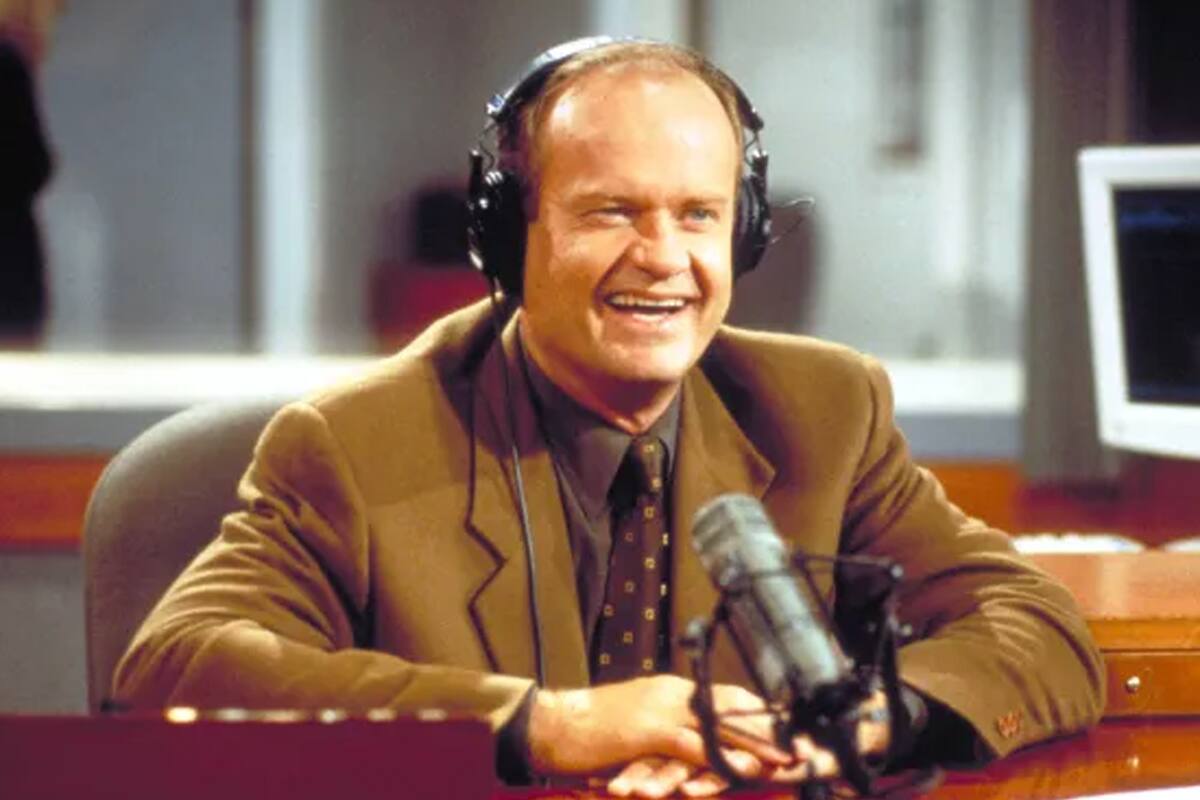 Kelsey Grammer en Fraiser, la gran sitcom de los años 90 que vale la pena volver a ver