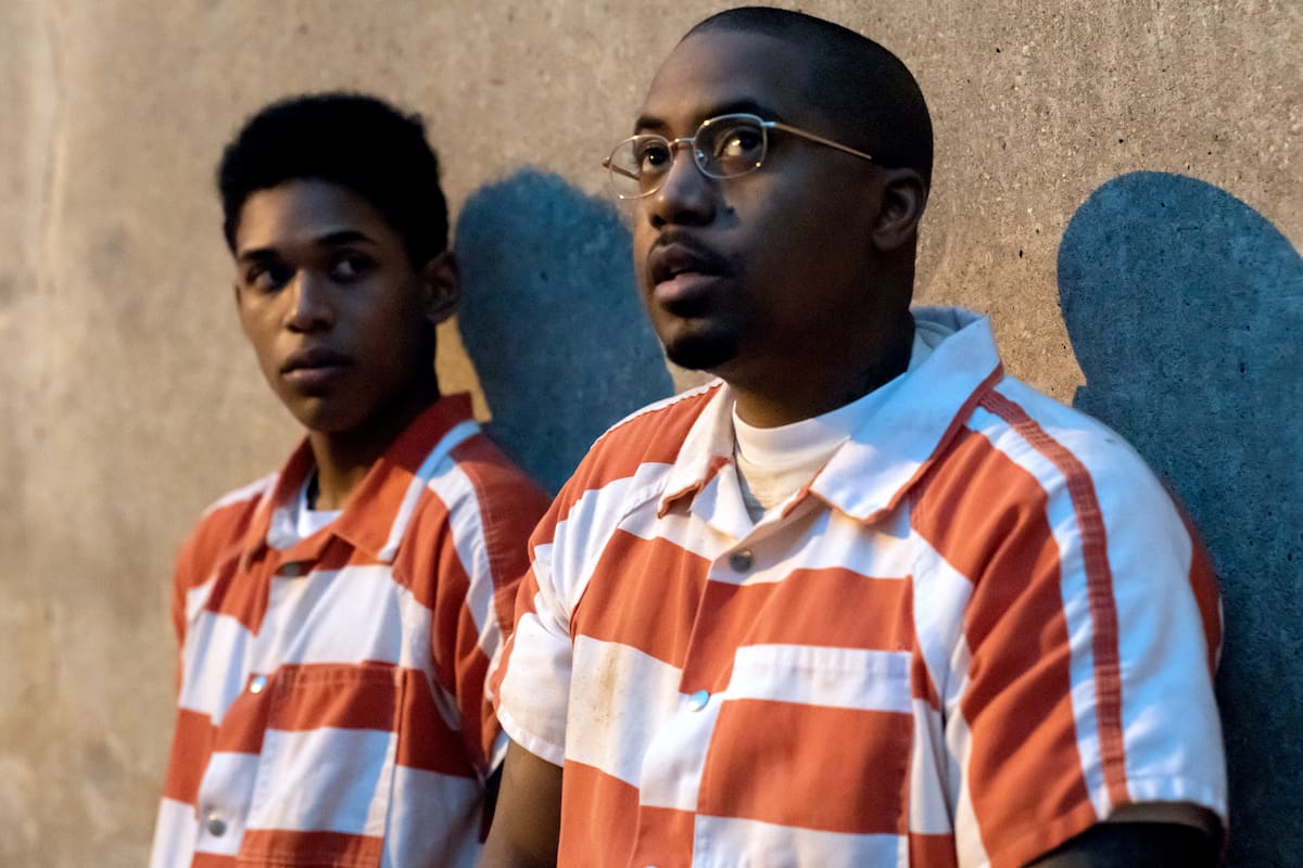 Kelvin Harrison Jr. y Nasir Jones en el film que desembarca este viernes en Netflix