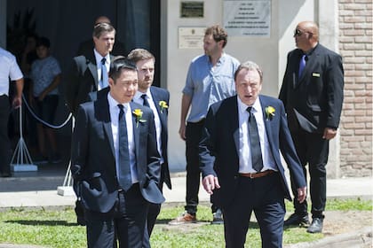 Ken Choo y Neil Warnock, CEO y DT del Cardiff, presentes