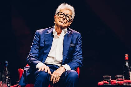 Ken Follett publicó una novela ambientada 2500 años antes de Cristo