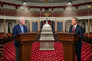 El candidato ungido por Trump venció a Cornyn en la segunda vuelta republicana y enfrentará a Talarico