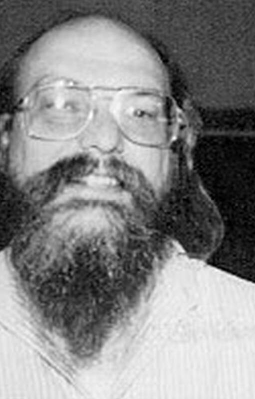 Ken Thompson y Dennis Ritchie en 1973, un dúo que modeló el mundo digital en el que vivimos hoy