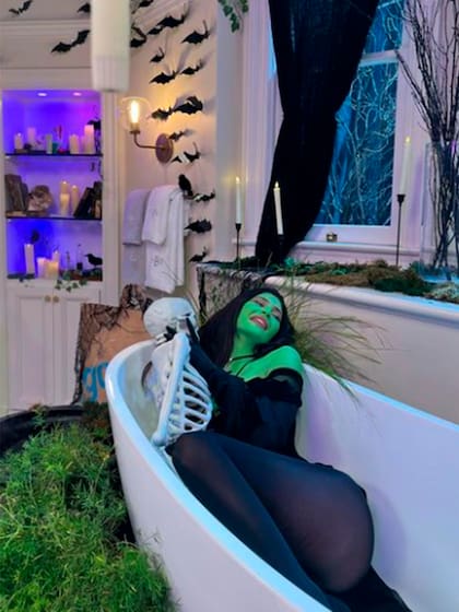 Kendall Jenner retratada por Hailey Bieber