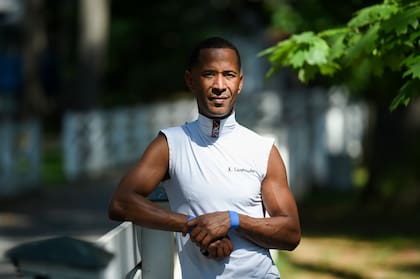 Kendrick Carmouche buscará romper una serie de 119 años sin victorias de jockeys negros en el Derby