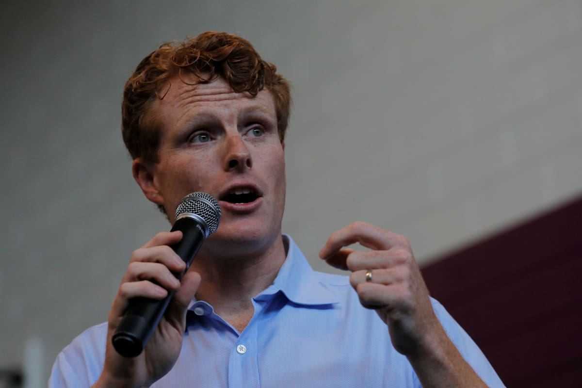 Kennedy, al anunciar su candidatura