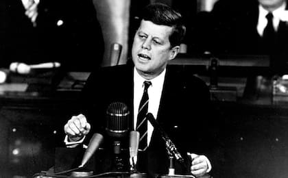 Kennedy subestimó en Bahía de Cochinos una posible derrota