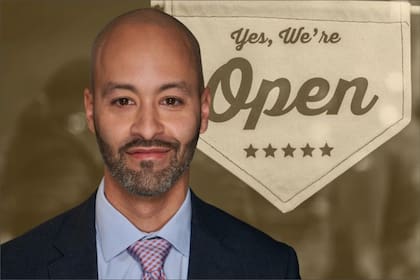 Kenny Minaya fue designado por Mamdani como el nuevo comisionado de Servicios para Pequeñas Empresas de Nueva York, con el objetivo de simplificar el proceso y reducir la burocracia