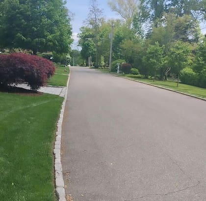Kensington es un suburbio de Nueva York que se destaca por su tranquilidad