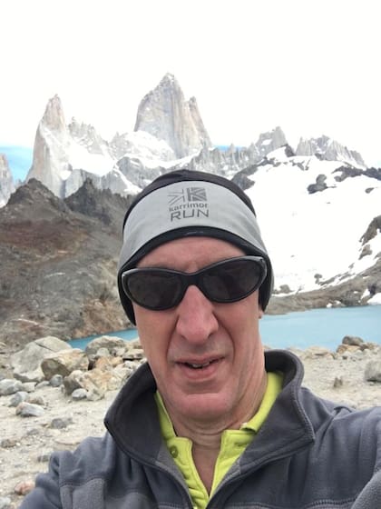 Kent llegó a la Laguna de los Tres, en El Chaltén, Santa Cruz.