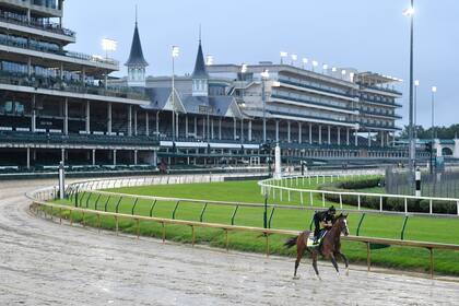 Authentic llega al Kentucky Derby luego de su triunfo más sufrido; soltará afuera de todos sus rivales