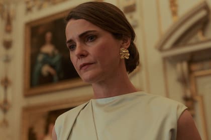 Keri Russell es Kate Wyler, la embajadora estadounidense en el Reino Unido que en la tercera temporada de La diplomática debe moverse entre una nueva crisis política y la llegada de Grace Penn a la presidencia de los Estados Unidos