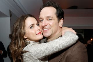 Keri Russell y Matthew Rhys: el romance secreto que nació entre espías y fue revelado por un robo