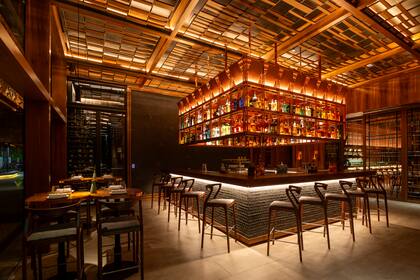 Kero Bar, articulado al restaurante, ofrece más de 30 cócteles de autor.