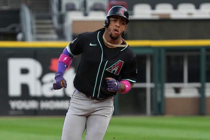 Ketel Marte llora tras comentario de aficionado sobre su madre fallecida