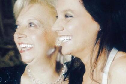 Ketty y Virginia.
