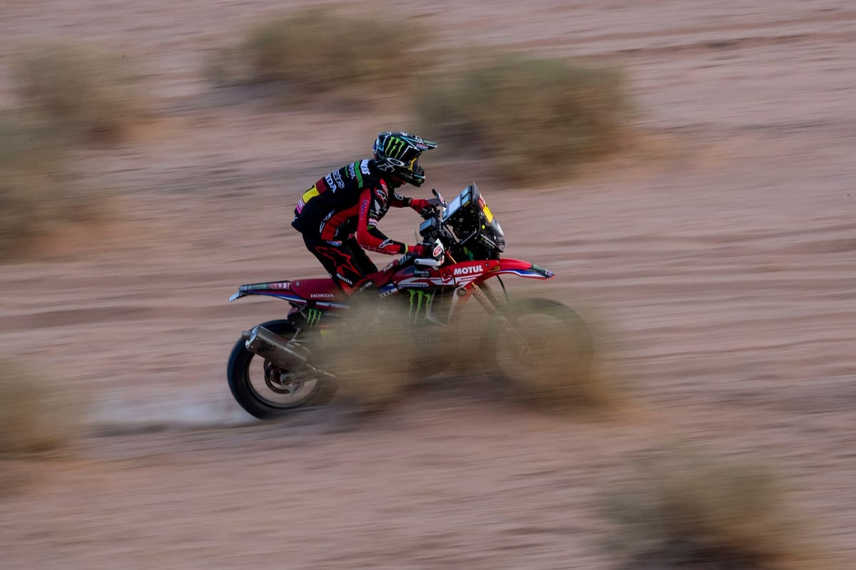 Kevin Benavides ya no puede aspirar al título en el Dakar