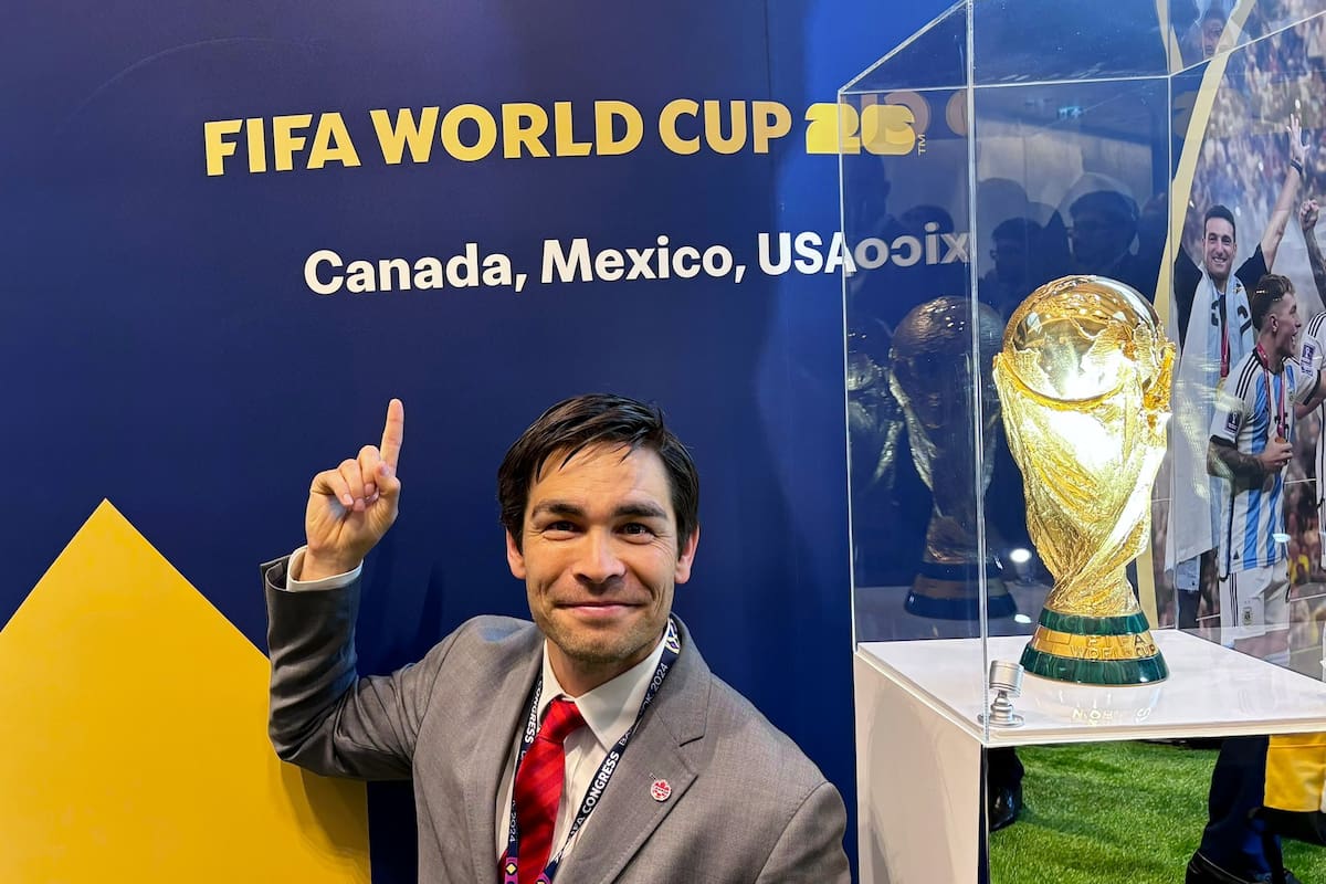 Kevin Blue, psicólogo, fue seleccionado entre 200 candidatos para ocupar el cargo de CEO de la selección canadiense