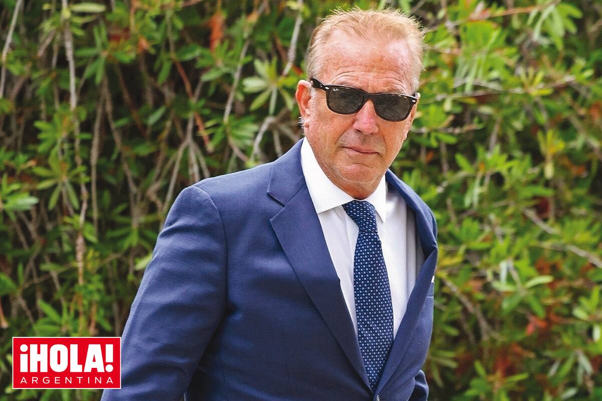 Kevin llegando a los juzgados de Santa Barbara.