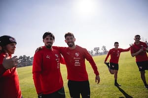 El Rojo debe vender: la figura que está por irse, la que se niega y la que repescará pese a la reticencia de Chiqui Tapia